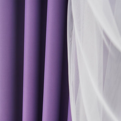Doppelte Seite Matte Polyester Curtain Fabric Blackout schattierendes 90%