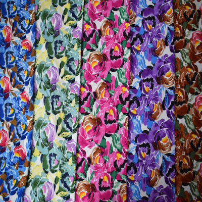 Einfache Digital, die Rayon-Seiden-Jacquardwebstuhl-Blumenkleidergewebe 45S*45S drucken