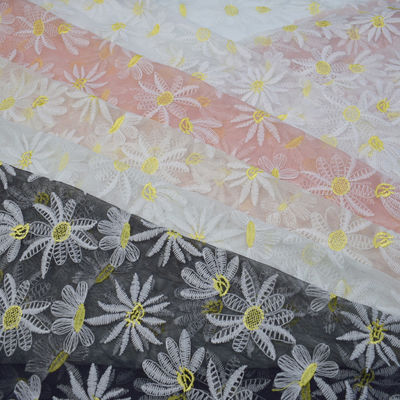 Weiches materielles Schweizer Stickgarn-Voile-Spitze-Gewebe für Kleidung
