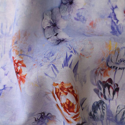 100 gesticktes Tulle gesponnenen druckte Tencel-Gewebe-den bequemen Kleidertwill
